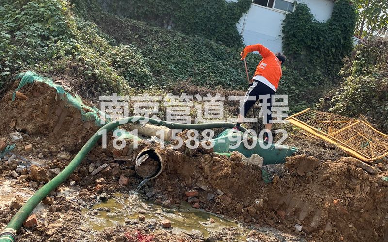 263工地化糞池清理