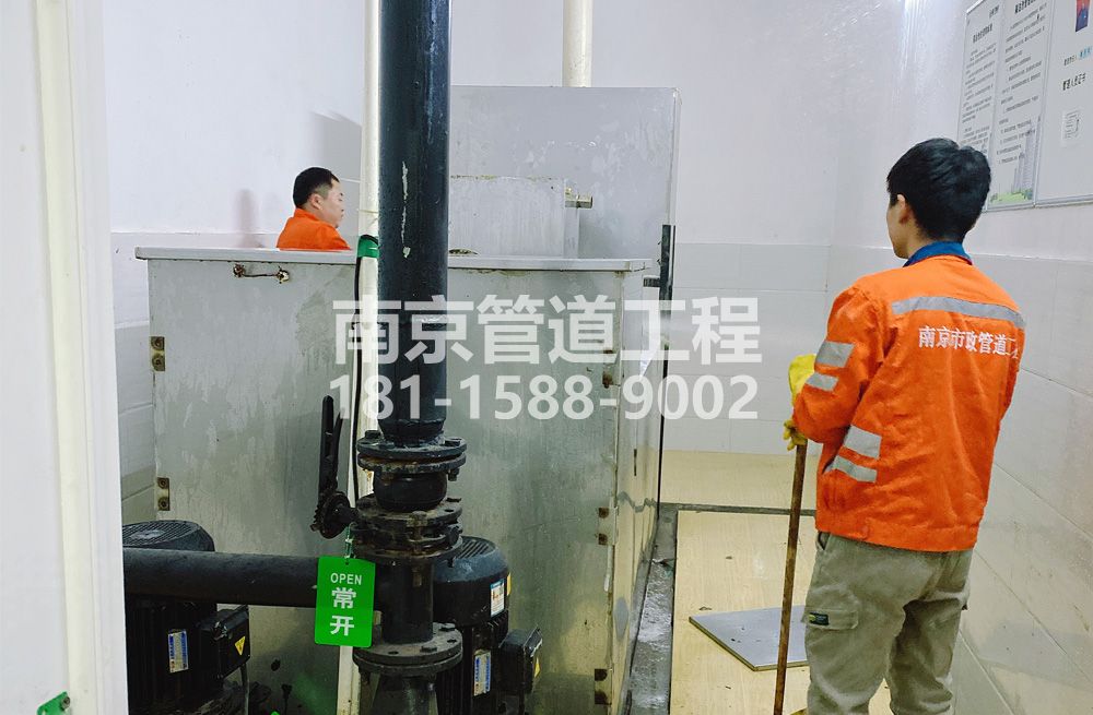 302隔油設(shè)備清洗